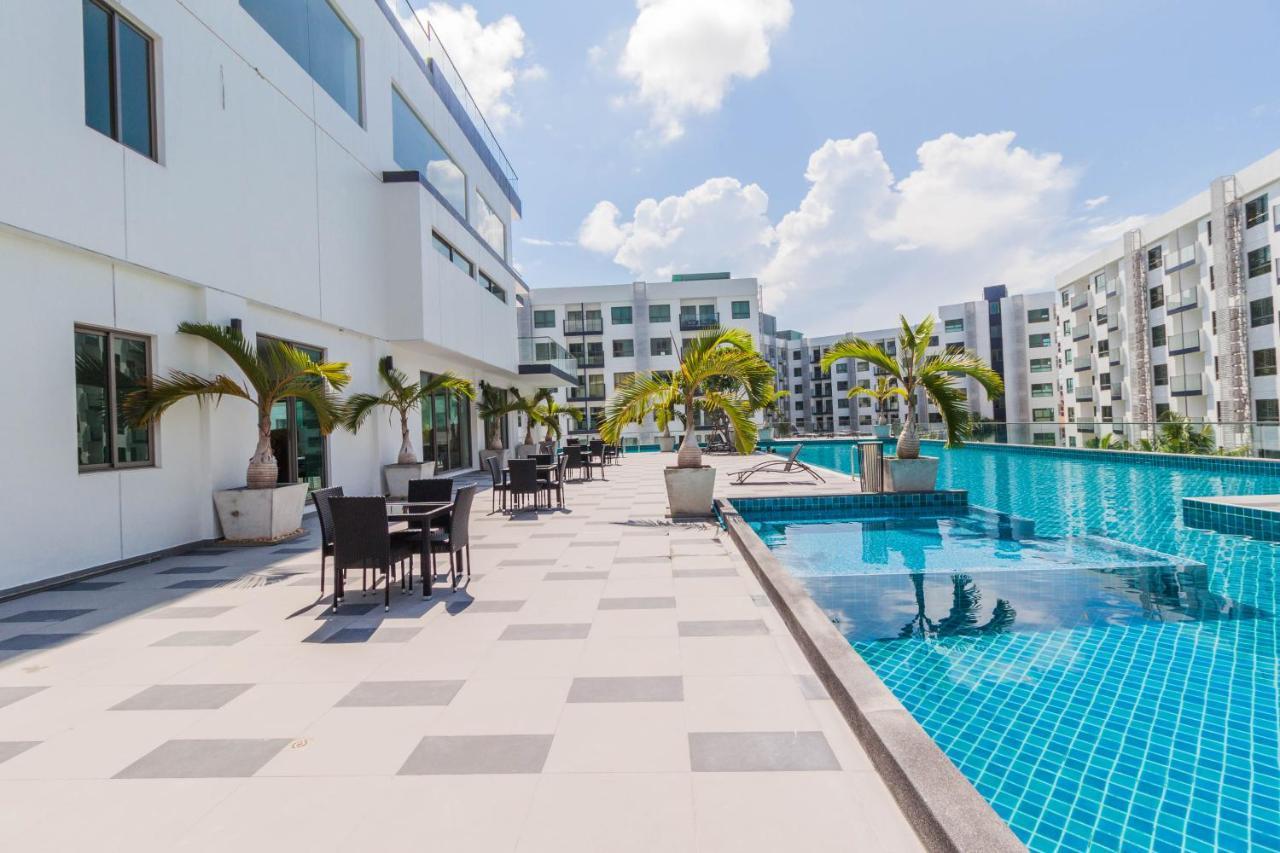 Arcadia Beach Resort By Psr Pattaya Exteriér fotografie