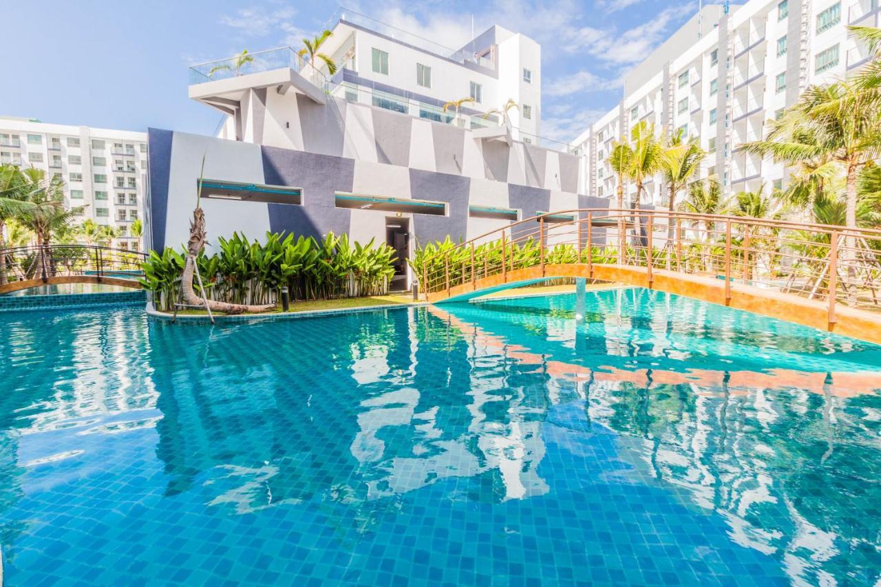 Arcadia Beach Resort By Psr Pattaya Exteriér fotografie